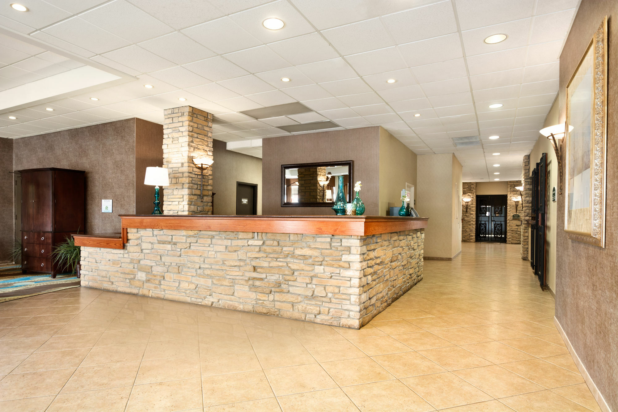 Wyndham Garden Wichita Downtown Exterior foto